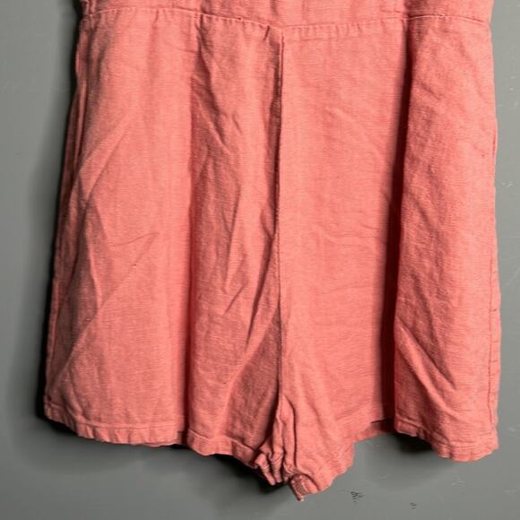 Forever 21 Pink Spaghetti Strap Romper Size Small - Picture 3 of 9